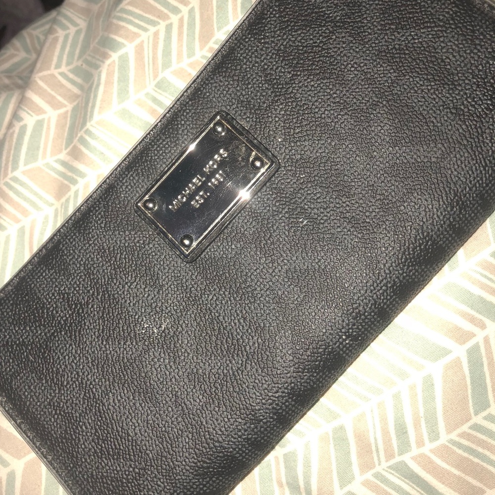 Black Michael Kors Wallet